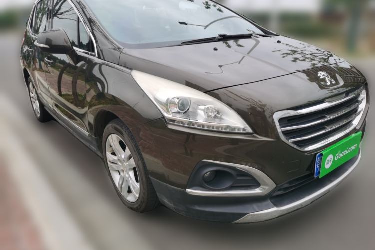 Used Peugeot 3008 2013 2.0L Automatic Trend Edition Front Right 45 Deg