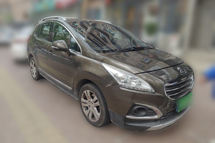 Used Peugeot 3008 2013 1.6THP Automatic Trend Edition Front Right 45 Deg