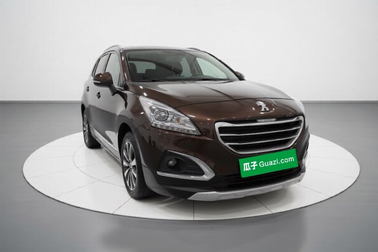 Used Peugeot 3008 2013 2.0L Automatic Trend Edition Front Right 45 Deg