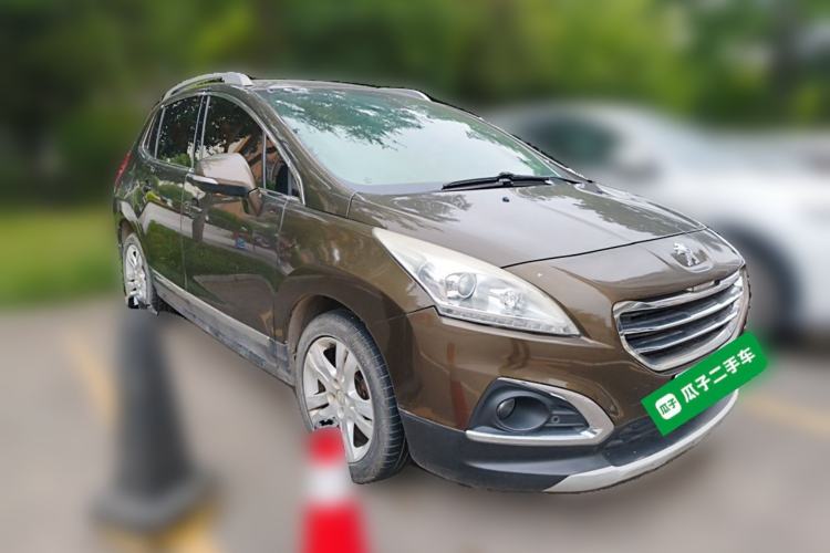Used Peugeot 3008 2013 1.6THP Automatic Prestige Edition Front Right 45 Deg