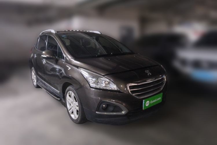 Used Peugeot 3008 2013 2.0L Automatic Trend Edition Front Right 45 Deg