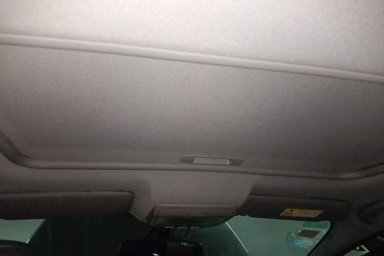 Used Peugeot 3008 2013 1.6THP Automatic Prestige Edition Headliner