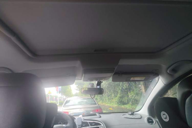 Used Peugeot 3008 2013 2.0L Automatic Trend Edition Headliner