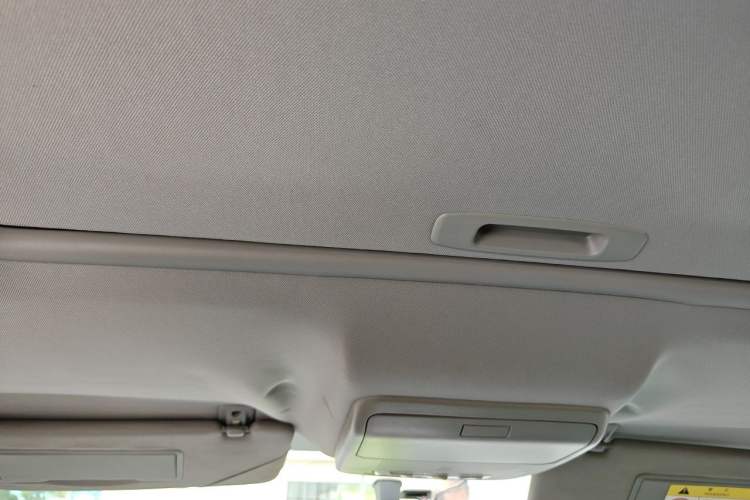 Used Peugeot 3008 2013 2.0L Automatic Trend Edition Headliner