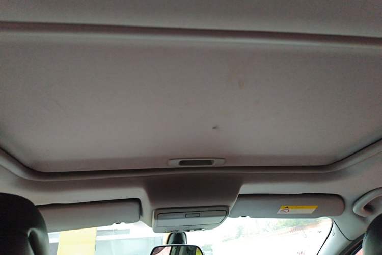 Used Peugeot 3008 2013 1.6THP Automatic Prestige Edition Headliner
