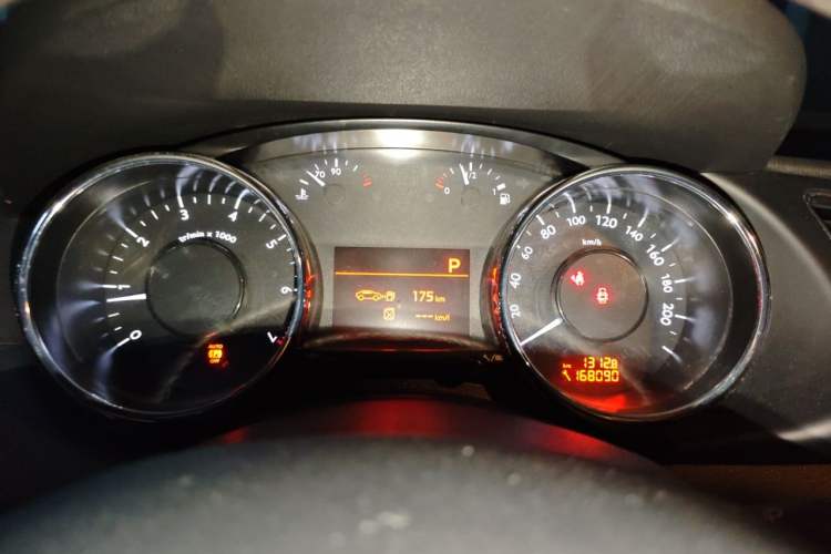 Used Peugeot 3008 2013 1.6THP Automatic Trend Edition Instrument Cluster