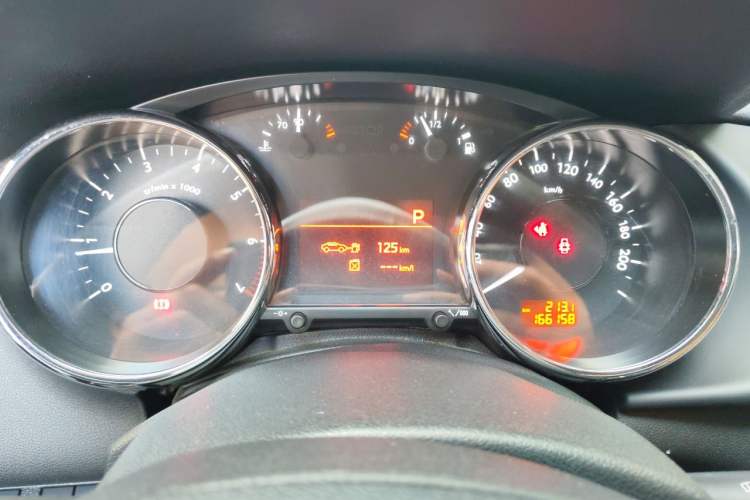 Used Peugeot 3008 2013 1.6THP Automatic Prestige Edition Instrument Cluster