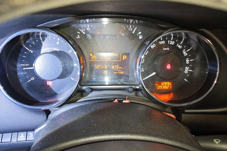 Used Peugeot 3008 2013 2.0L Automatic Trend Edition Instrument Cluster