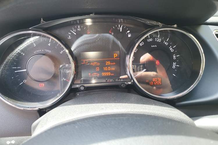 Used Peugeot 3008 2013 1.6THP Automatic Prestige Edition Instrument Cluster