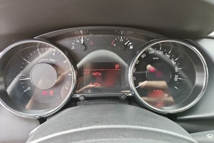 Used Peugeot 3008 2013 2.0L Automatic Trend Edition Instrument Cluster
