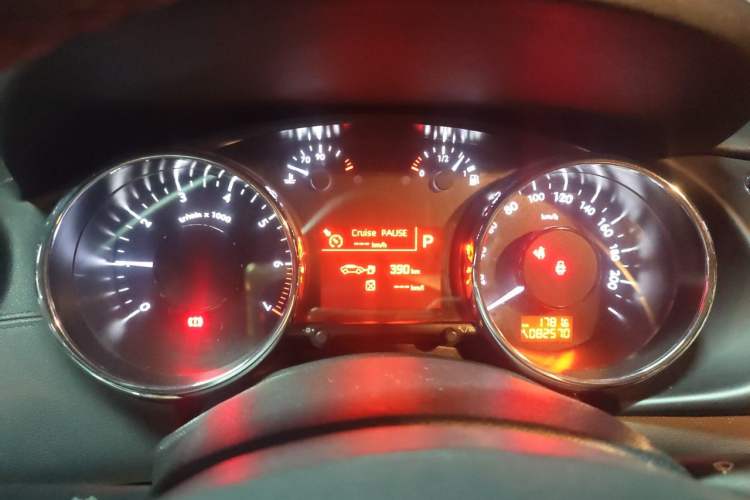 Used Peugeot 3008 2013 2.0L Automatic Trend Edition Instrument Cluster