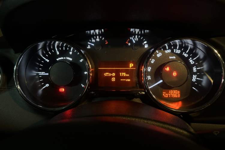 Used Peugeot 3008 2013 2.0L Automatic Trend Edition Instrument Cluster