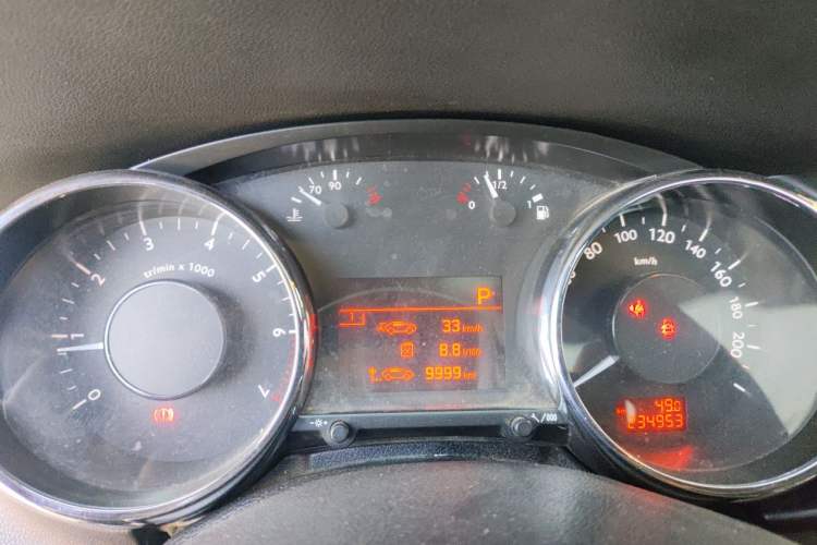 Used Peugeot 3008 2013 2.0L Automatic Trend Edition Instrument Cluster