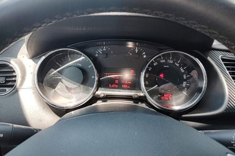 Used Peugeot 3008 2013 1.6THP Automatic Prestige Edition Instrument Cluster