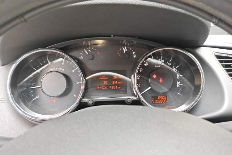Used Peugeot 3008 2013 2.0L Manual Classic Edition Instrument Cluster