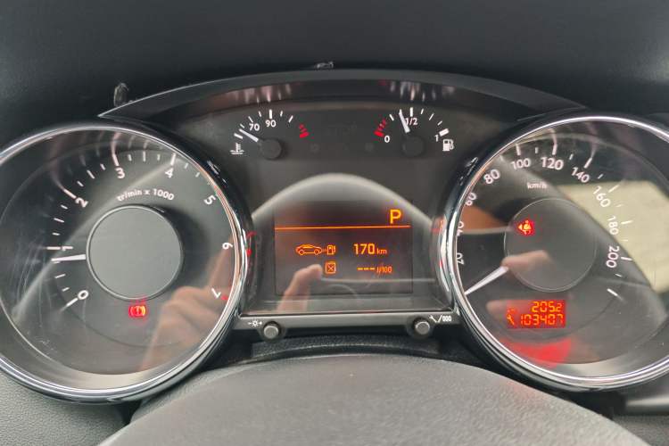 Used Peugeot 3008 2013 2.0L Automatic Trend Edition Instrument Cluster