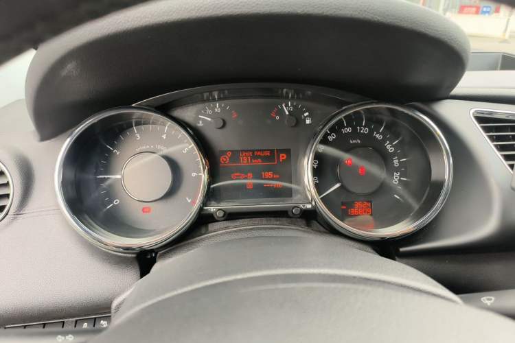 Used Peugeot 3008 2013 2.0L Automatic Trend Edition Instrument Cluster