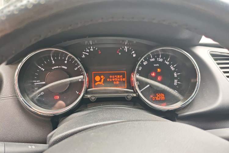 Used Peugeot 3008 2013 2.0L Manual Classic Edition Instrument Cluster