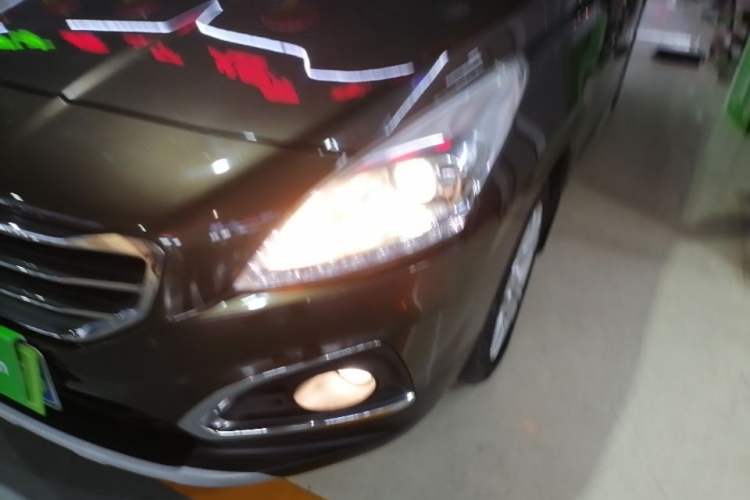 Used Peugeot 3008 2013 1.6THP Automatic Prestige Edition Left Front Headlight