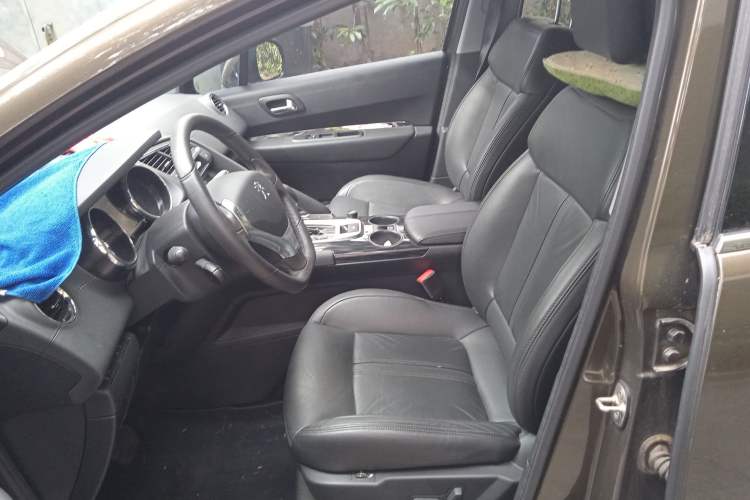 Used Peugeot 3008 2013 2.0L Automatic Trend Edition Left Front Seat