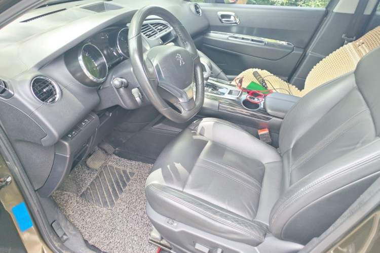 Used Peugeot 3008 2013 2.0L Automatic Trend Edition Left Front Seat