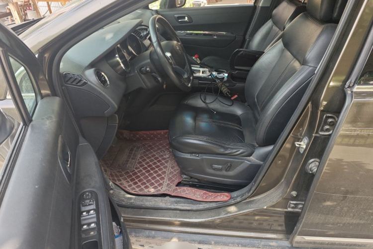 Used Peugeot 3008 2013 1.6THP Roland Garros Edition Left Front Seat