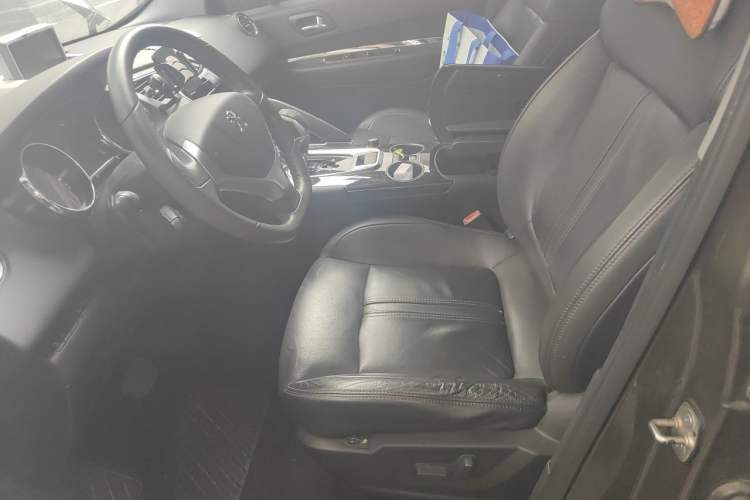 Used Peugeot 3008 2013 2.0L Automatic Trend Edition Left Front Seat