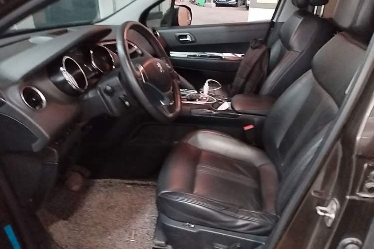 Used Peugeot 3008 2013 2.0L Automatic Trend Edition Left Front Seat