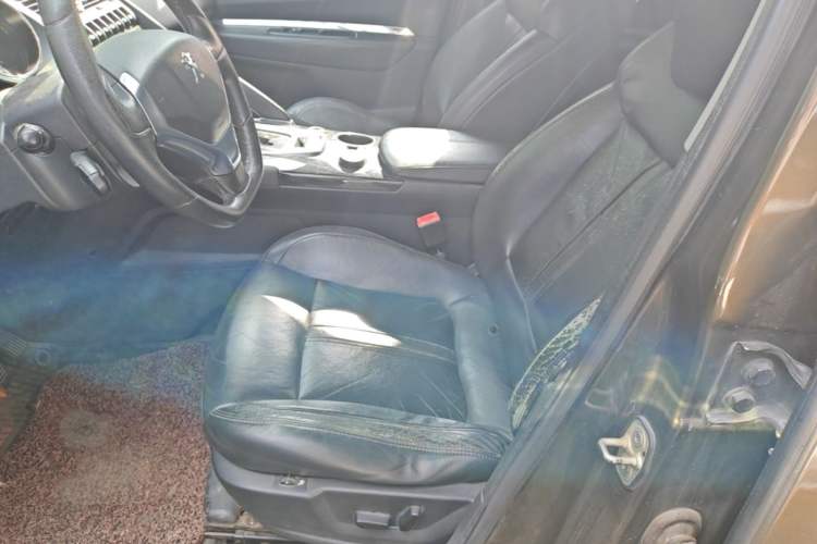 Used Peugeot 3008 2013 1.6THP Automatic Prestige Edition Left Front Seat