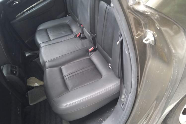 Used Peugeot 3008 2013 2.0L Automatic Trend Edition Left Rear Seat