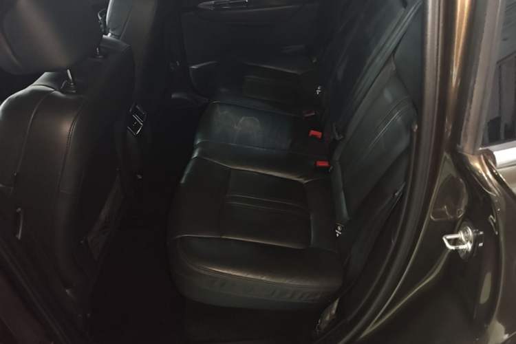 Used Peugeot 3008 2013 1.6THP Automatic Prestige Edition Left Rear Seat