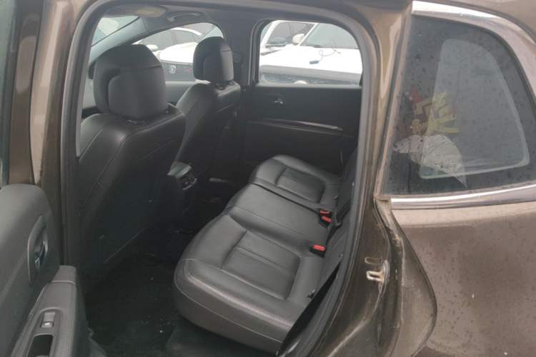 Used Peugeot 3008 2013 1.6THP Automatic Prestige Edition Left Rear Seat