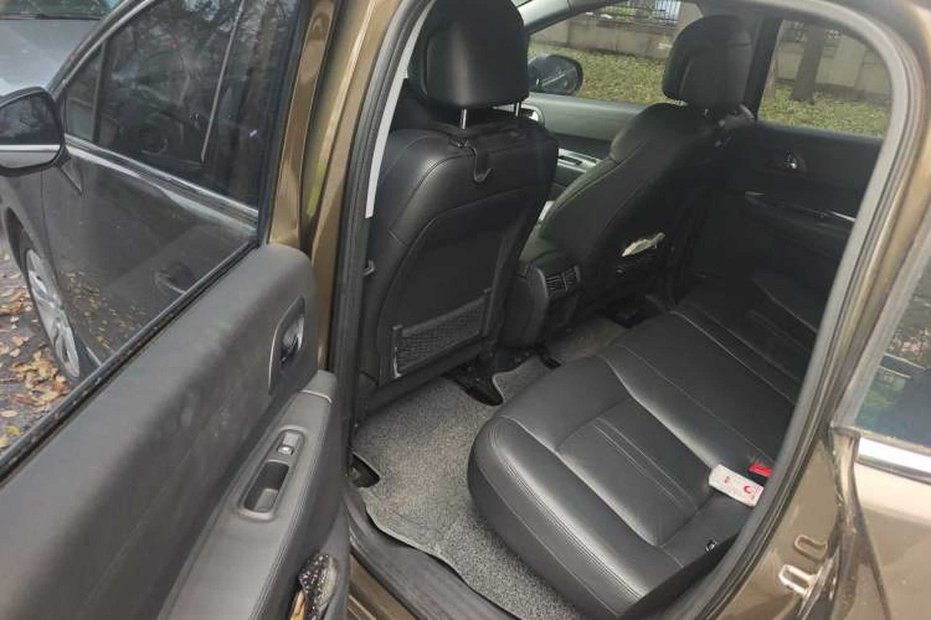 Used Peugeot 3008 2013 2.0L Automatic Trend Edition Left Rear Seat