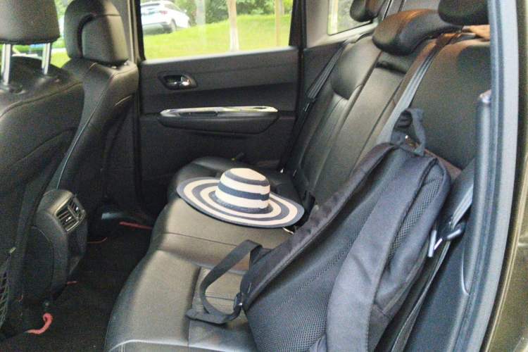 Used Peugeot 3008 2013 1.6THP Automatic Prestige Edition Left Rear Seat