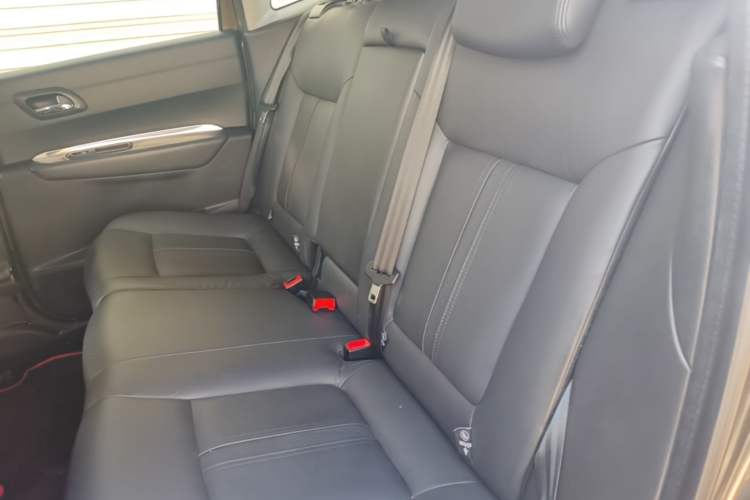 Used Peugeot 3008 2013 2.0L Automatic Trend Edition Left Rear Seat