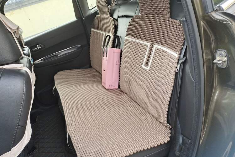 Used Peugeot 3008 2013 1.6THP Automatic Prestige Edition Left Rear Seat