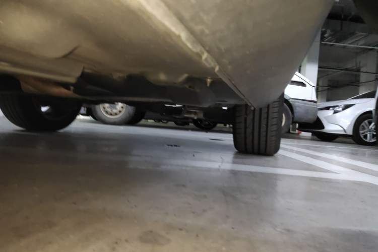 Used Peugeot 3008 2013 2.0L Manual Classic Edition Left Side Sill