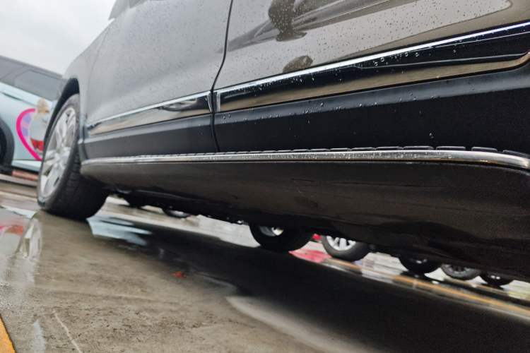 Used Peugeot 3008 2013 2.0L Automatic Trend Edition Left Side Sill