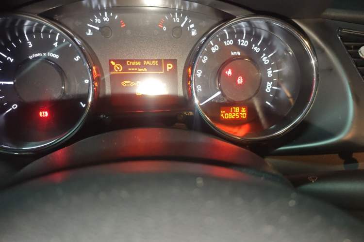 Used Peugeot 3008 2013 2.0L Automatic Trend Edition Odometer Close Up