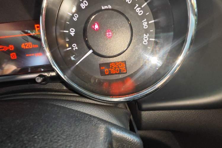 Used Peugeot 3008 2013 2.0L Automatic Trend Edition Odometer Close Up