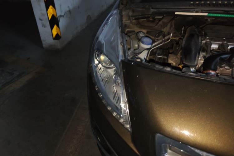 Used Peugeot 3008 2013 1.6THP Automatic Trend Edition Right Front Headlight