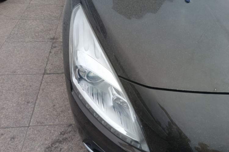 Used Peugeot 3008 2013 2.0L Automatic Classic Edition Right Front Headlight