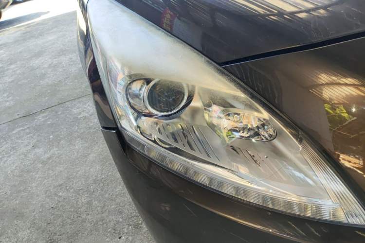 Used Peugeot 3008 2013 2.0L Automatic Trend Edition Right Front Headlight