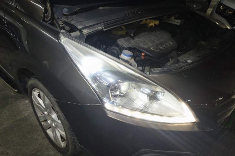 Used Peugeot 3008 2013 2.0L Automatic Trend Edition Right Front Headlight