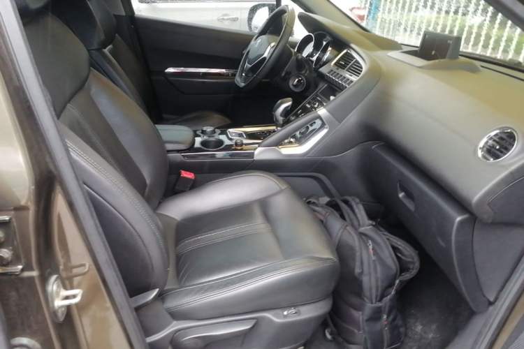 Used Peugeot 3008 2013 1.6THP Automatic Prestige Edition Right Front Seat