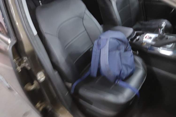 Used Peugeot 3008 2013 2.0L Manual Classic Edition Right Front Seat