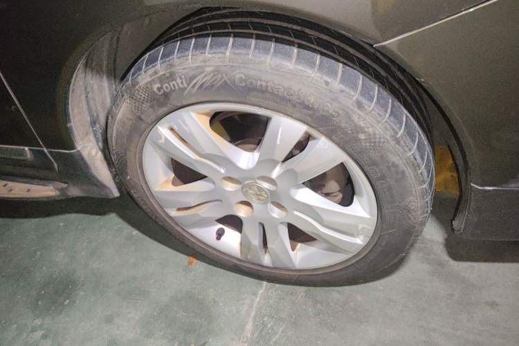 Used Peugeot 3008 2013 2.0L Automatic Classic Edition Right Front Wheel Hub