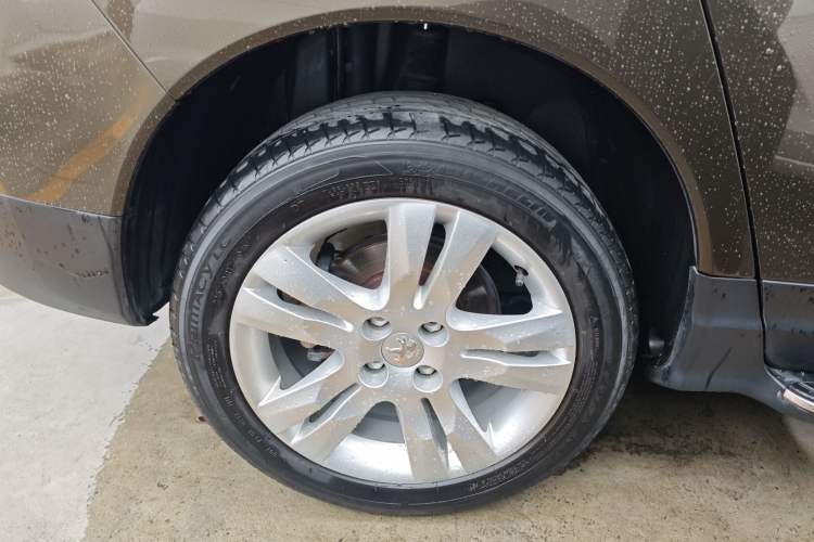 Used Peugeot 3008 2013 2.0L Automatic Trend Edition Right Rear Wheel Hub