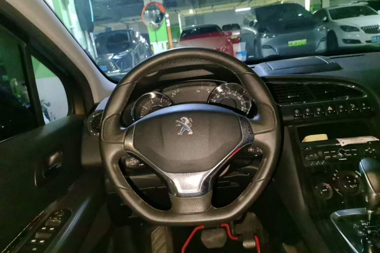 Used Peugeot 3008 2013 1.6THP Automatic Prestige Edition Steering Wheel