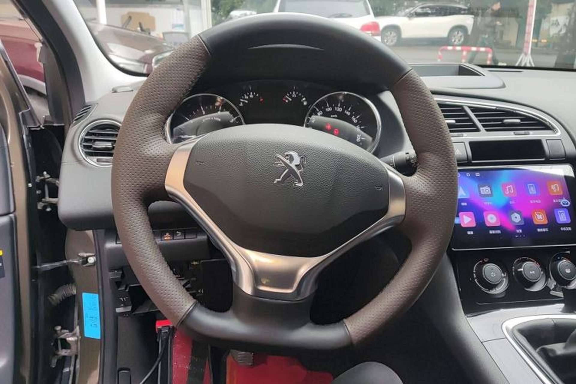 Used Peugeot 3008 2013 2.0L Manual Classic Edition Steering Wheel